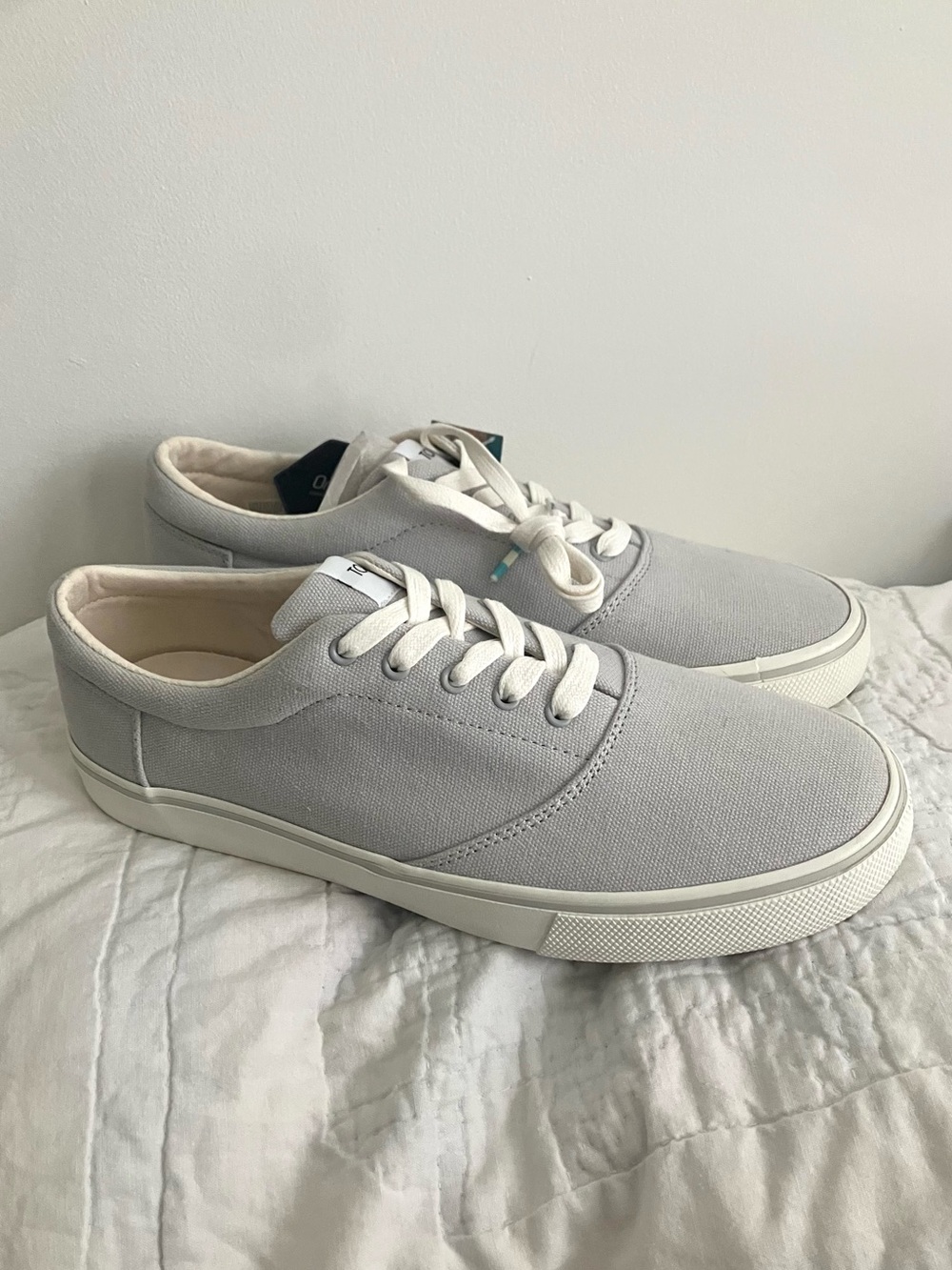 TOMS Alpargata Fenix ortholite lace up
light grey canvas sneakers Size Men’s 9.5